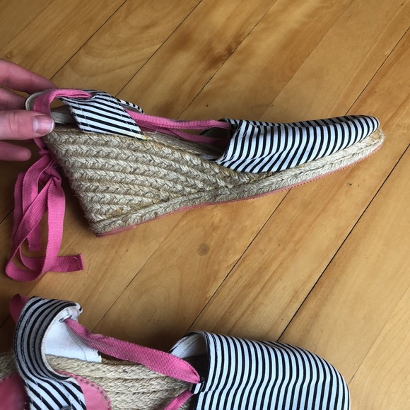 Gap pink ribbon and striped wedge shoes - Picture 5 of 5